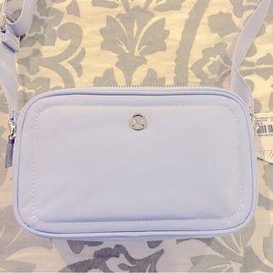 NWT Lululemon Camera Bag